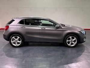 Mercedes-Benz GLA AUTOMATIC 1.6 - FULL BLACK LEATH - Image 3