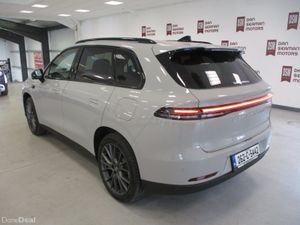 2026 LEAPMOTOR C-10 DESIGN HYBRID E.V DEMO - Image 2