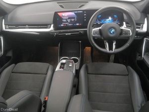 BMW iX1 eDrive20 M Sport - Image 4