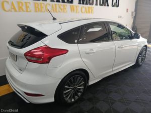 Ford Focus St-lin 1.0 Ecoboost 125PS 6SPD - Image 4