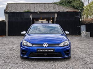 VOLKSWAGEN GOLF R 2.0 TSI DSG 4MOTION - Image 4