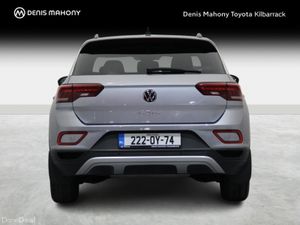 Volkswagen T-Roc LIFE 1.0 TSI MANUAL 6SPEED FWD 11 - Image 4
