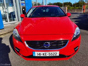 VOLVO V40 1.6 PETROL AUTOMATIC **HEATED SEATS** - Image 2