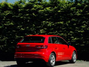 Audi A3 1.4 Sportback S-Tronic TFSI 2018 | LOW KMS - Image 2