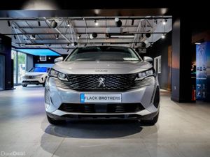 Peugeot 3008 Allure HYBRID2 PHEV 225bhp Auto - Image 2