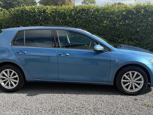2016 Volkswagen Golf 1.6 Tdi Lounge Edition - Image 2