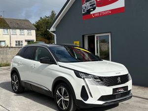 2023 Peugeot 3008 Premium + Auto - Image 4