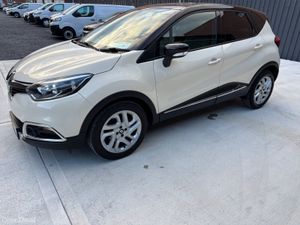 2016 Renault Captur 1.5 dci SIGNATURE - Image 3