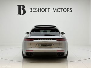 Porsche Panamera 4 E-HYBRID SPORT TURISMO=LOW MILE - Image 4