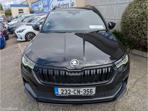 Skoda Karoq SPORT MANUAL 2.0 DIESEL//REVERSE CAMER - Image 2