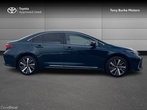 Toyota Corolla Saloon - LUNASPORT - Save EUR 3,405 - Image 3