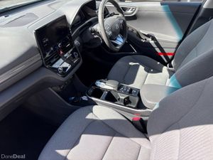 Hyundai IONIQ PREMIUM EV 134BHP 5DR AU - Image 3