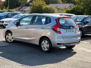 Honda Jazz 2018 1.3 petrol manual - Image 3