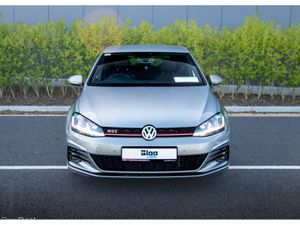 Volkswagen Golf 2018 2.0 GTI 220HP *Performance Pa - Image 4