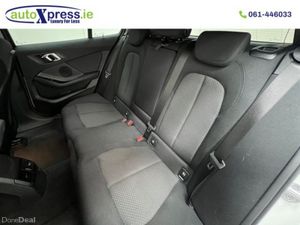 BMW 1-Series 118D PLAY Automatic - Image 4
