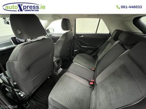 Volkswagen T-Roc 2.0 TDI STYLE, Low mileage, Autom - Image 4