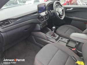 Ford Kuga 1.5 EcoBlue 120PS ST-Line **DIESEL / LIK - Image 3