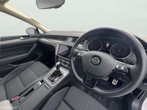 Volkswagen Passat ALLTRACK TDI 4MOTION Low mileage - Image 2