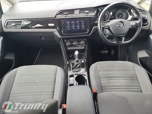 Volkswagen Touran ** STUNNING FAMILY CAR ** 1.4L A - Image 2