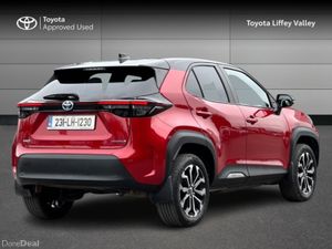 Toyota Yaris Cross CROSS LUNA SPORT - Image 2