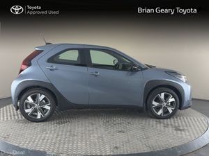 Toyota Aygo X HEV PULSE 4DR - Image 3