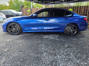 BMW 3-Series 320D - MSPORT - LOW KMS - Image 4