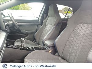 Volkswagen Golf GOLF R-LINE 1.5 TSI 150HP - Image 4