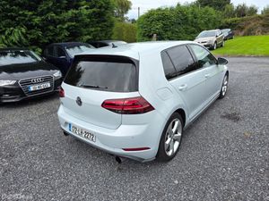 VW Golf GTI 2017  (172) - Image 3