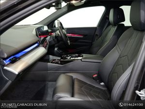 BMW 5-Series 252 REG: PANORAMIC ROOF, COMFORT PACK - Image 3
