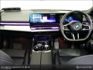 BMW 5-Series 252 REG: PANORAMIC ROOF, COMFORT PACK - Image 4
