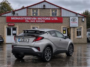 Toyota C-HR *ORIGINAL IRISH CAR*   1.8 HYBRID SOL - Image 2