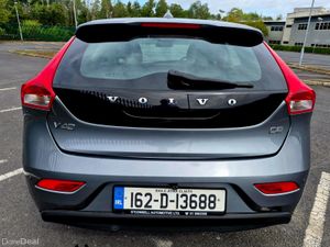 2016  VOLVO V40 D2 1.6 D SE  LOW TAX - Image 4