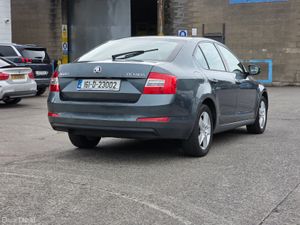 Skoda Octavia 1.2 TSI AMBITION - Image 3