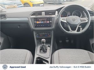 Volkswagen Tiguan LIFE 2.0TDI 122HP M6F MANUAL - Image 3