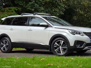 🔥2018 Peugeot 5008 1.5 HDI Allure 7 Seats🔥 - Image 4