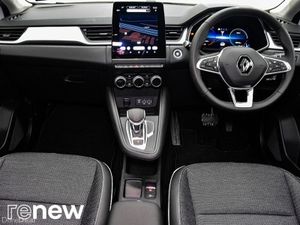 Renault Captur S-Edition E-TECH Plug-in 160 Auto - Image 3