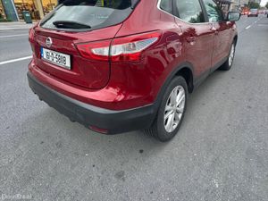 2016 Nissan Qashqai 1.2 Petrol in great condition - Image 2
