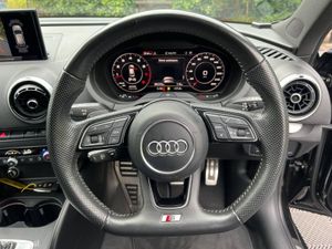 Audi A3 S-LINE 1.4 TFSI AUTO // NEW 19" S-LINE ALL - Image 4