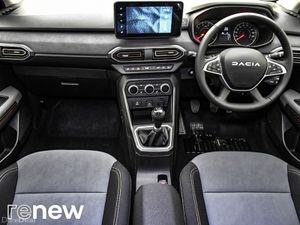 Dacia Sandero Stepway Extreme TCe 90 GSR2 - Image 3