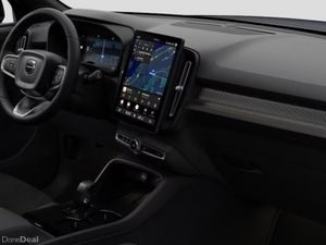 Volvo EX40 PLUS PRO *NEW MODEL* € PER WEEK ON PCP - Image 4