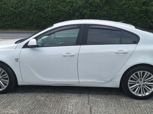 Vauxhall Insignia automatic new nct - Image 4