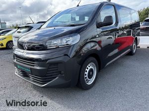 Vauxhall Vivaro  VIVARO LIFE COMBI EV 75KWH 9 SEAT - Image 2