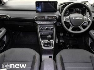 Dacia Sandero Stepway TCe 90 Journey - Image 2