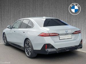 BMW 5-Series 530e M Sport Saloon - Image 3