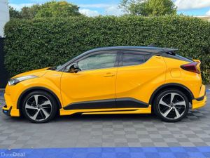 Toyota C-HR MODELLISTA PACK 1.8 HYBRID AUTO // 19" - Image 3