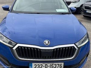Skoda Octavia 2023 ESTATE 2.0 TDI FULL SERVICE HIS - Image 2