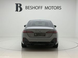BMW i5 40 M-SPORT=HUGE SPEC//LOW MILES//€120 ROAD - Image 4