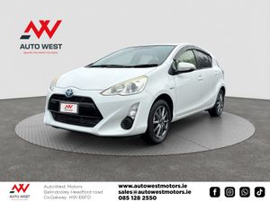 2015 Toyota Aqua Self Charging Hybrid Automatic - Image 4