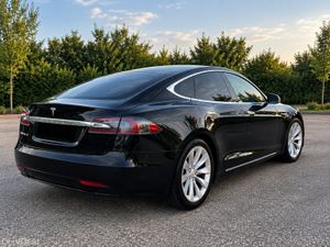 181 Tesla Model S 75 Dual Motor - Image 4