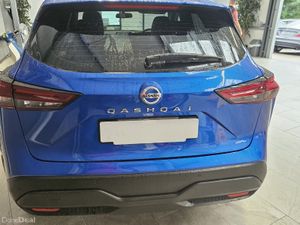 221 NISSAN QASHQAI MILD HYBRID - Image 4